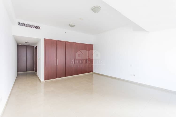 3 Full Sea and Palm view I Unfurnished 3 Bedrooms+m ( 4000 Sqft)