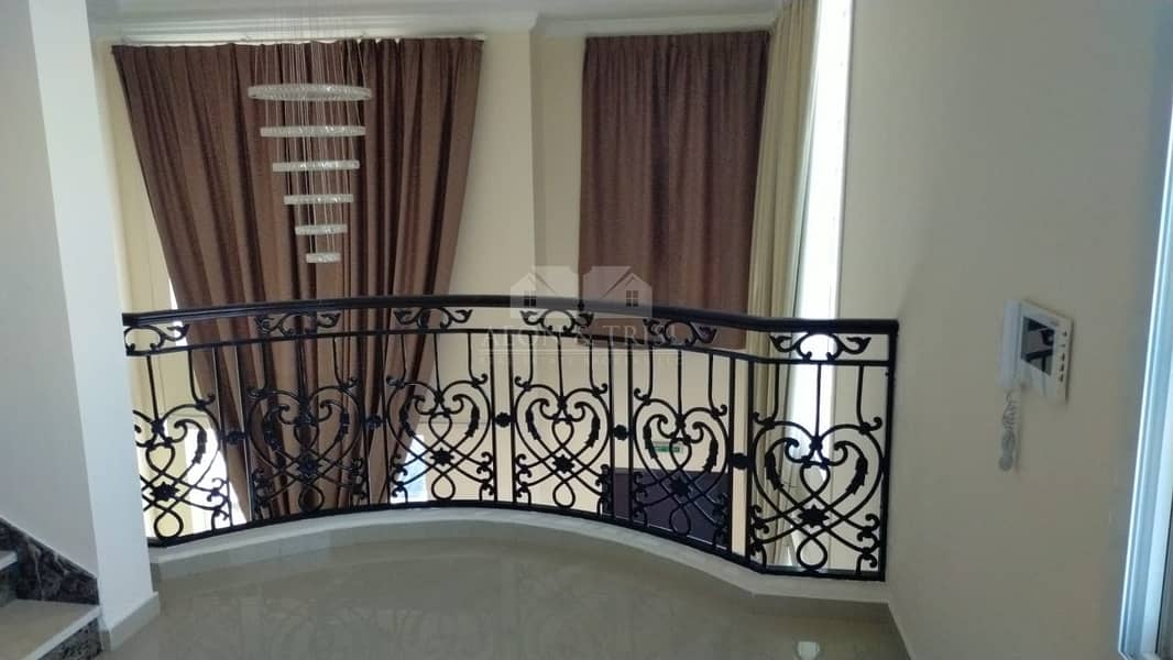 11 3 BR plus Maids Villa with very well maintained