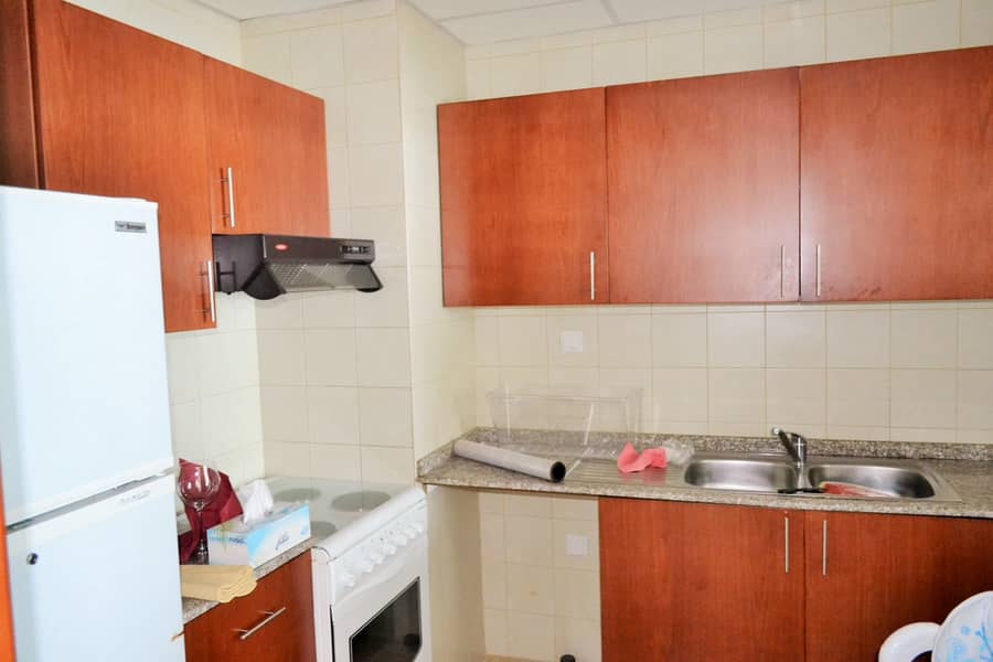 6 Spacious 1 bed | Chiller Free | Near to Metro/Tram