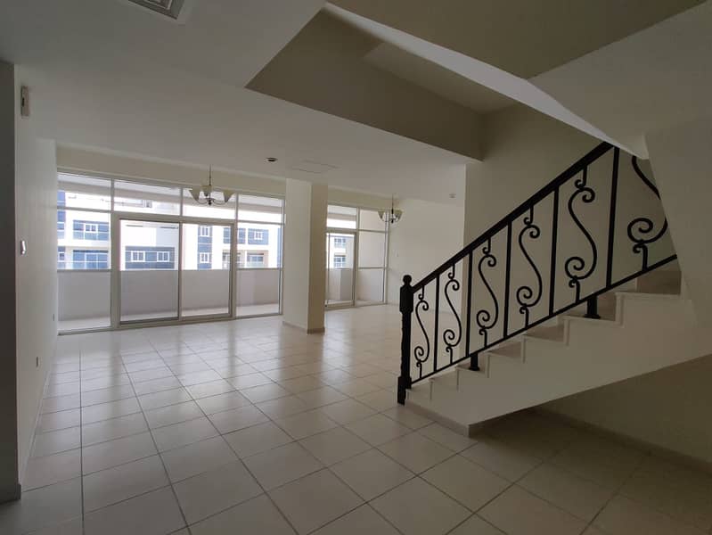 4 3 Bed Duplex | Big Balcony on both levels | Vacant
