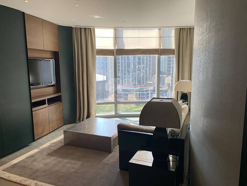 4 Spacious 1 Bedroom Apartment in Armani Residence