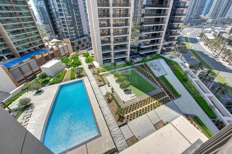 25 Elegant 2 Beds | Gives Breath-taking view of Downtown