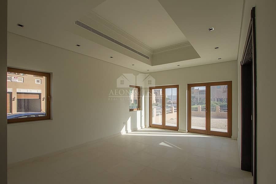 4 Bright 5 Bed Villa | Clean and Huge | Al Furjan