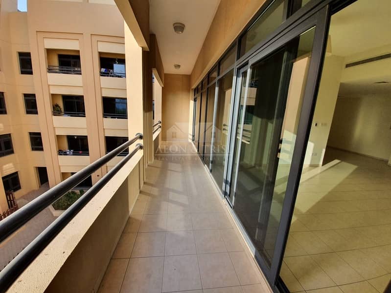 2 Bright 3BDR+Laundry| Partial Golf| Large Balcony
