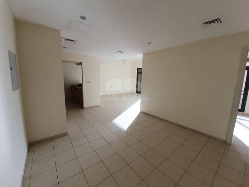 11 Bright 3BDR+Laundry| Partial Golf| Large Balcony