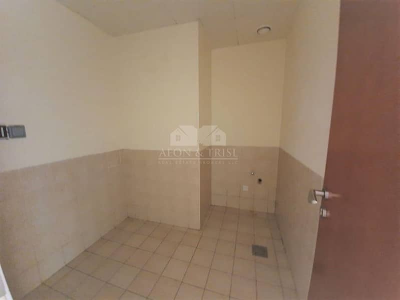 14 Bright 3BDR+Laundry| Partial Golf| Large Balcony