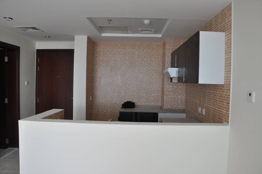 6 Stunning 1 BR | Neat and Clean | Dubai Sports City