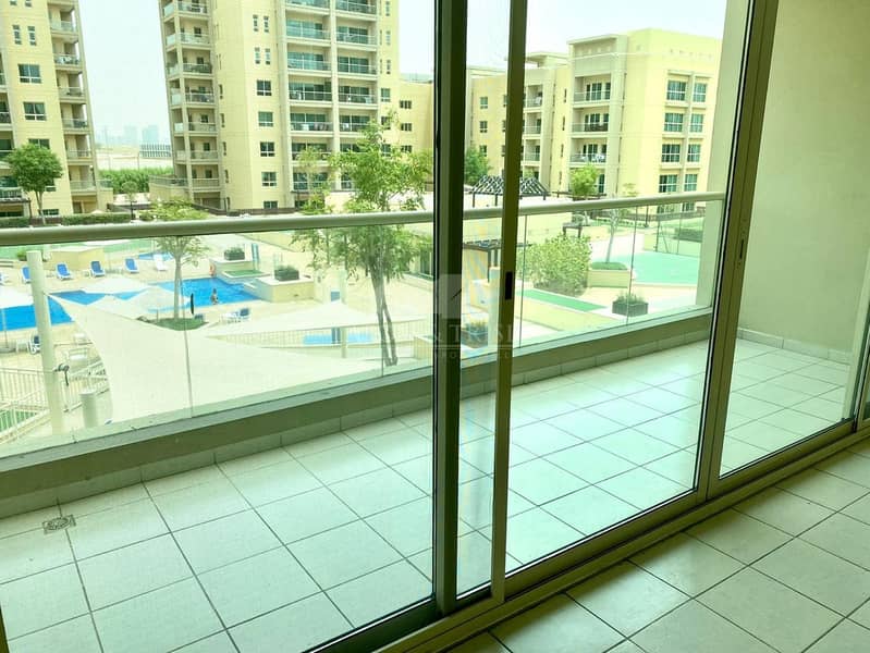 2 2 Bedrooms with Spacious Balcony + Study I Pool View