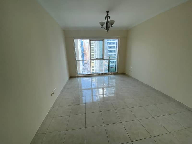 11 Stunning 1bed | close to metro | palladium | high floor