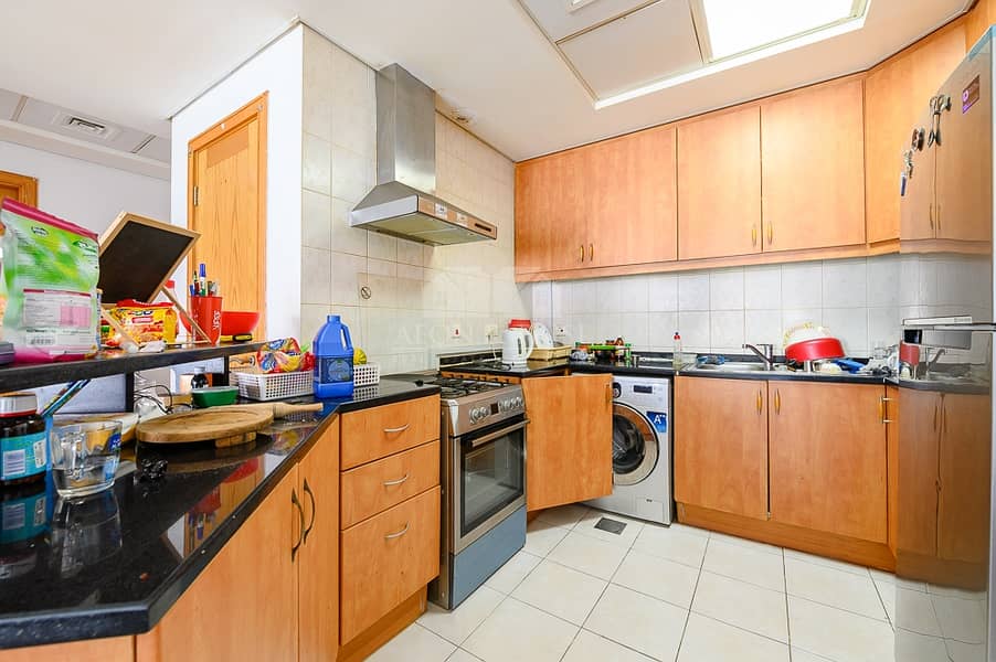 5 MULTIPLE 1 BEDROOM APARTMENT IN DISCOVERY GARDENS