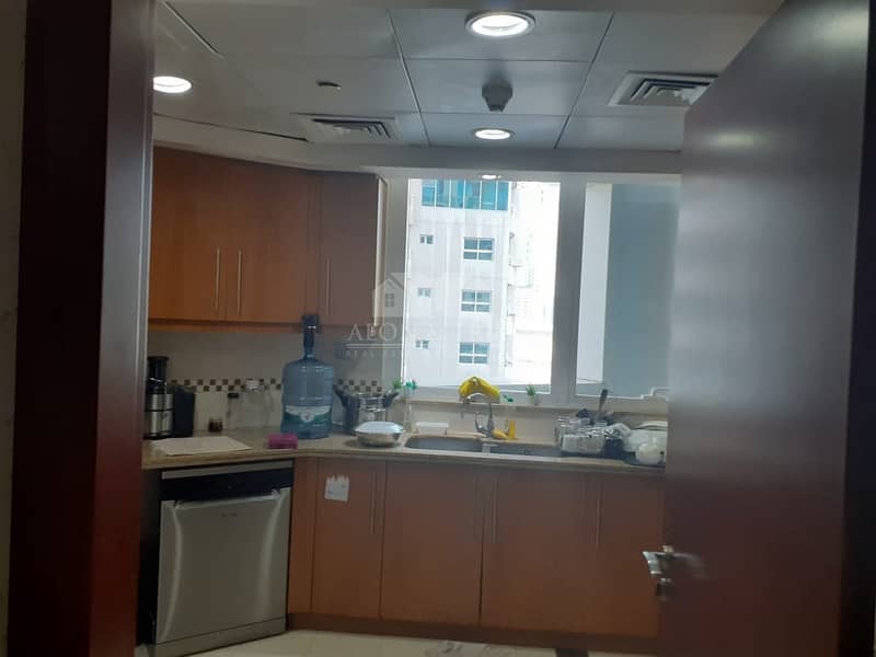 10 Spacious 2 Bedroom Apartment  |  Fully Furnished |