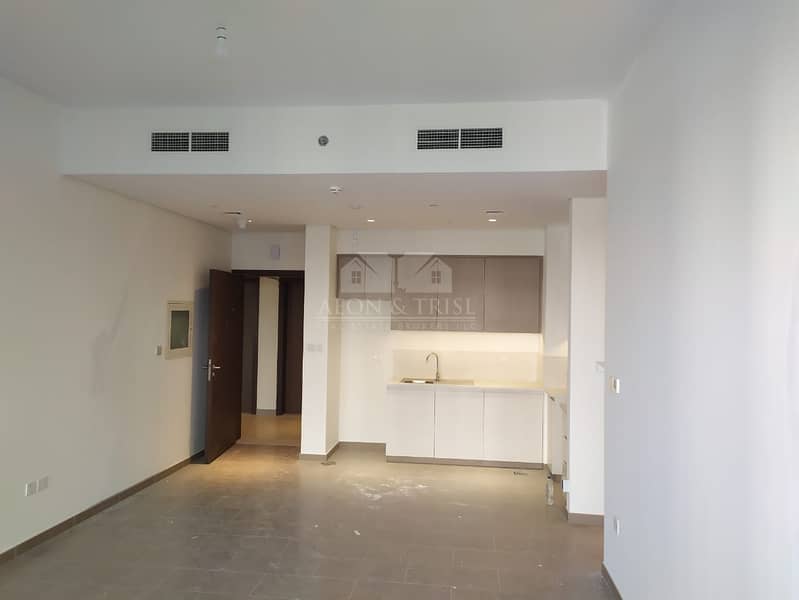 4 Brand New I Amazing 1 Bed Apartment at Park heights 1