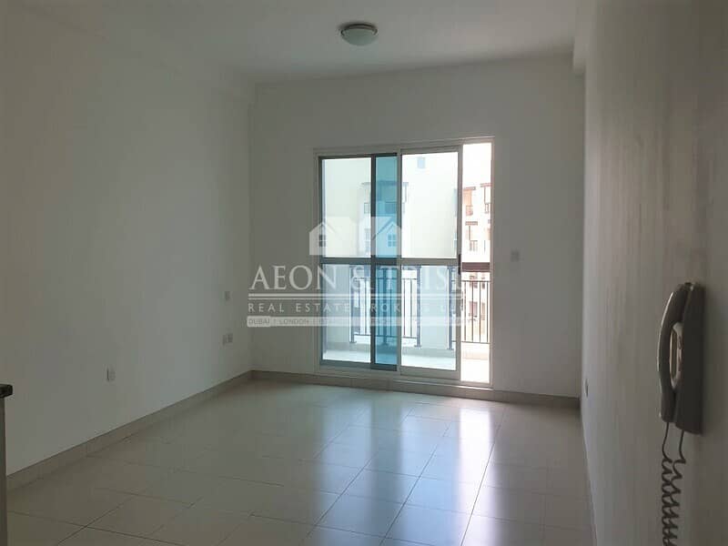 Spacious | Studio | Vacant | Good Layout