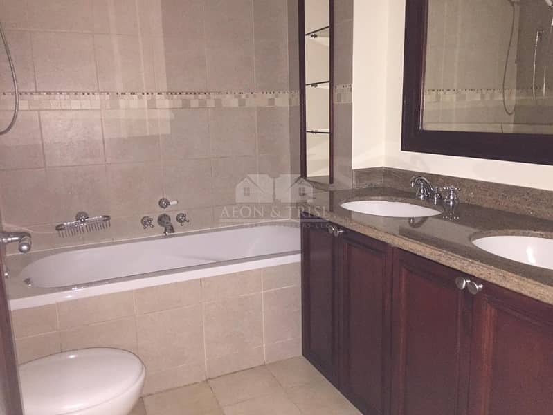 19 Spacious 2 bedroom in the Old town of Dubai