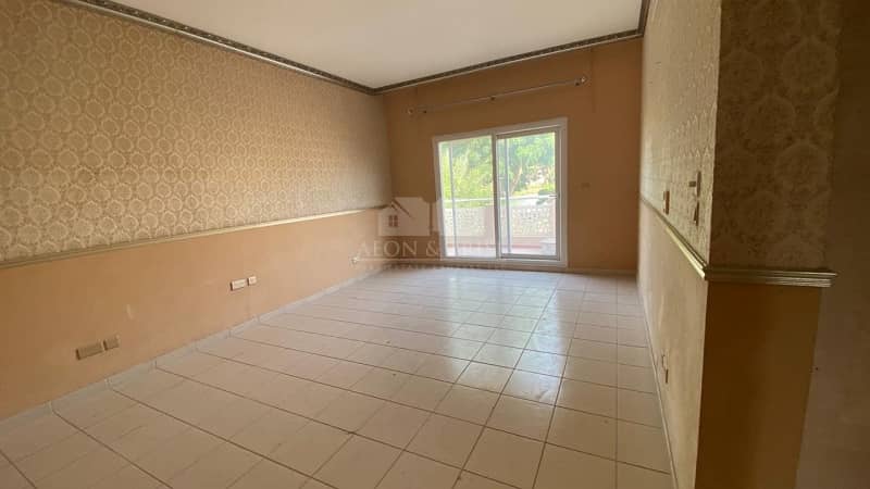 12 Well Maintained 6 Bed plus Majilis and Maids Room