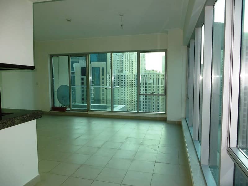 High Floor | Close to Beach | Vacant 1 Bed