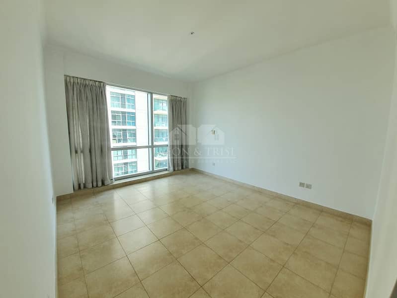 8 Spasious 3 BR | FULL GOLF View | Bright and Clean | Chiller Free