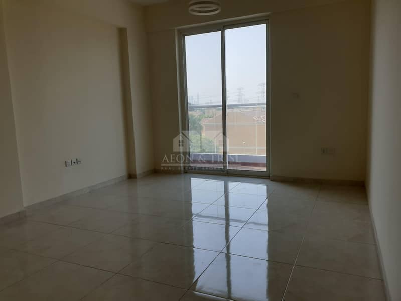 4 Brand new Spacious 1 bed with Balcony & Study