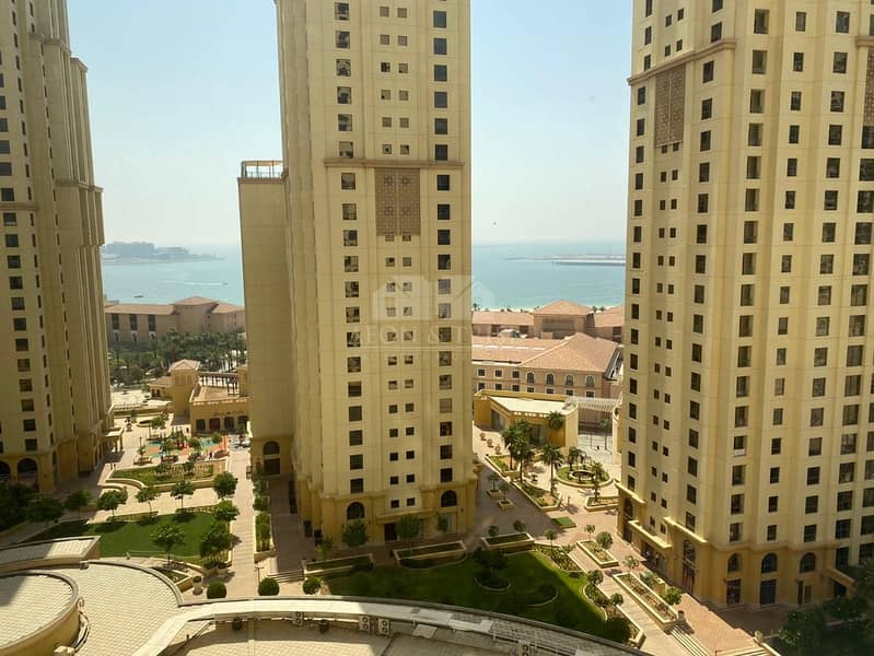 19 Partial Sea View High Floor 3+Maid's Vacant