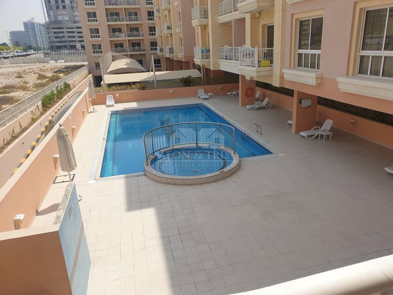 6 Pool view Specious 1 bedroom with 2 bath and storage