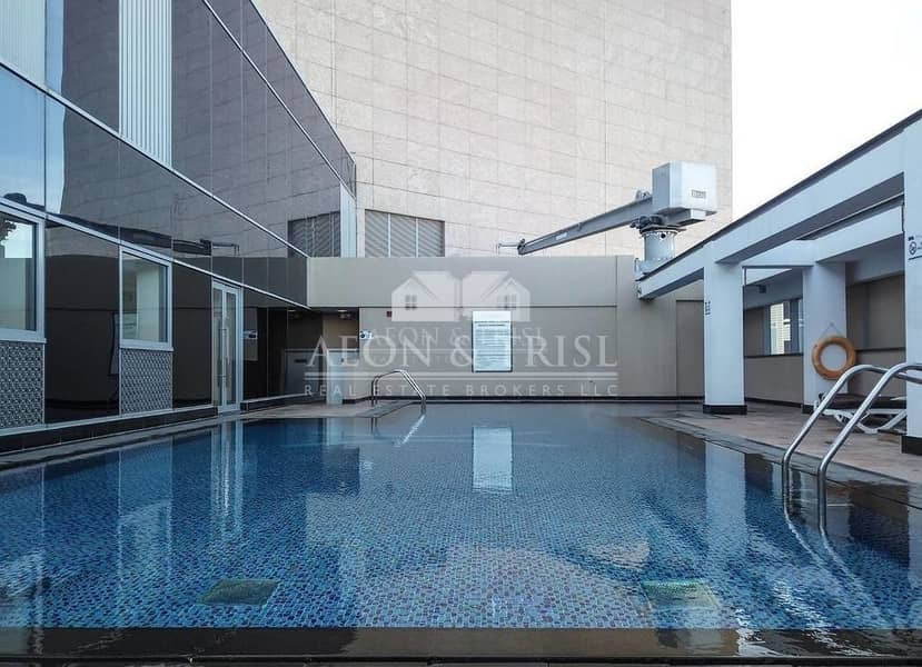 18 Excellent 1 Bed | Sky Gardens | Ready to Move-in