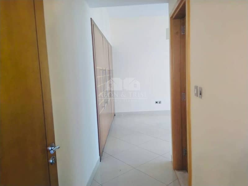 12 Marina View 2 bed+Maid+Study+Store Terrace Apt