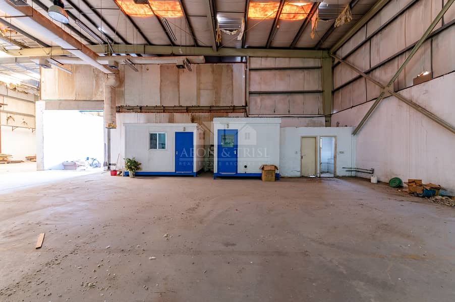 4 Exclusive Warehouse with Office and Chiller Plant Room