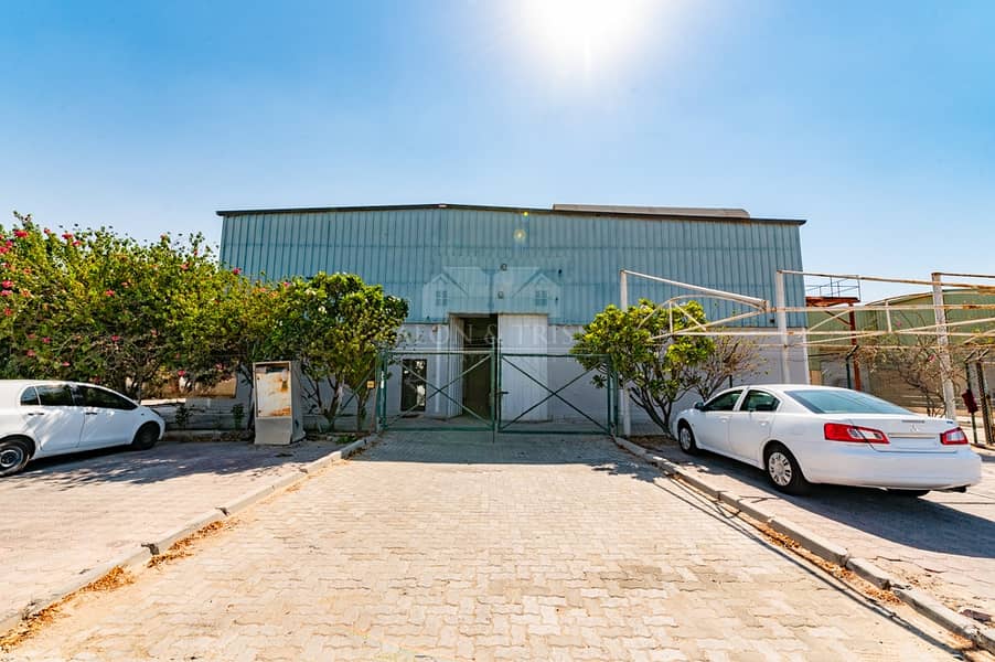 7 Exclusive Warehouse with Office and Chiller Plant Room