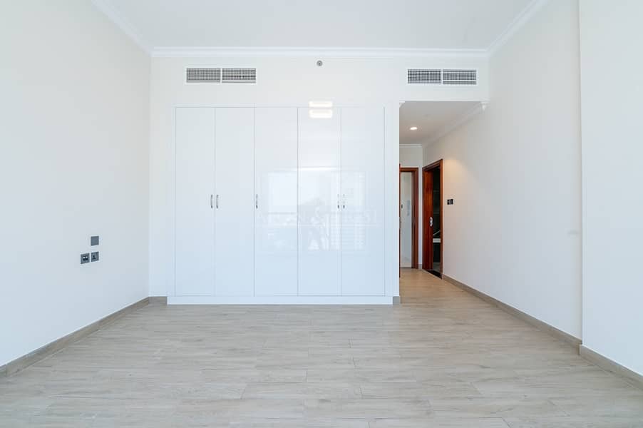 5 Brand New 1 Bed |Close to Metro |Sea and Pool view