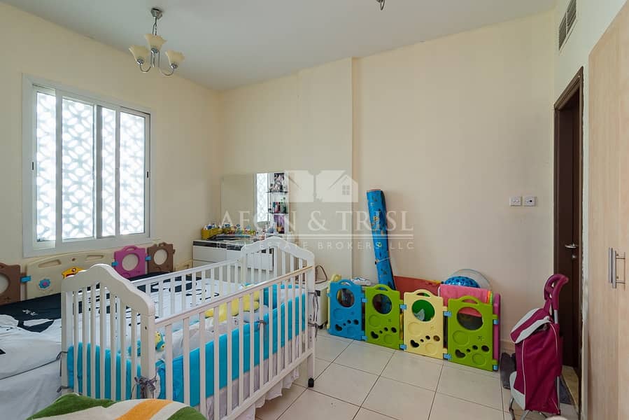 6 Unfurnished | Vacant | 1 Bedroom with Balcony | Emirates Cluster