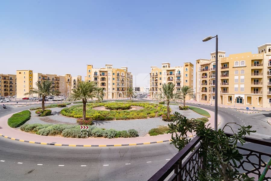 11 Unfurnished | Vacant | 1 Bedroom with Balcony | Emirates Cluster