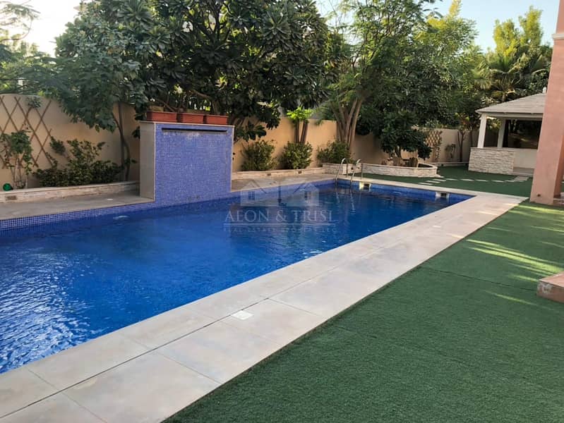 7 5 beds Villa | Mirador 1 | Beautifully Modified | Opposite Pool | Large Plot