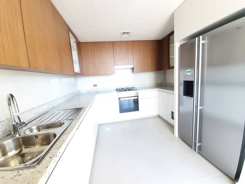 3 Bright and Spacious 2 Bedroom in Blvd Heights T1