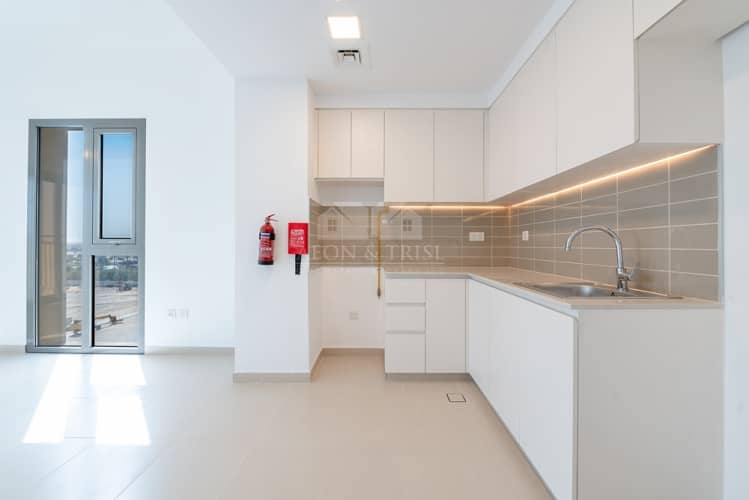 Investor Deal  | Ready to Move | Modern 1 br