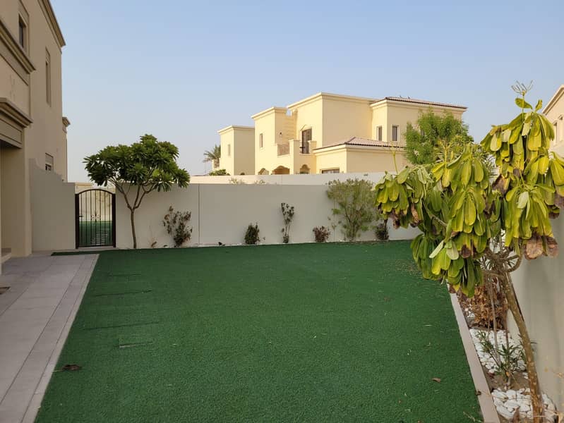 3 5 bedroom villa for rent in Lila Arabian Ranches 2