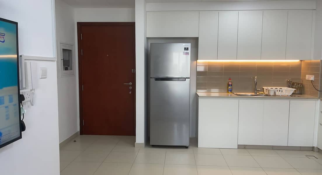 6 Spacious 2 Bed w/ 2 Parking-Balcony | Furnished