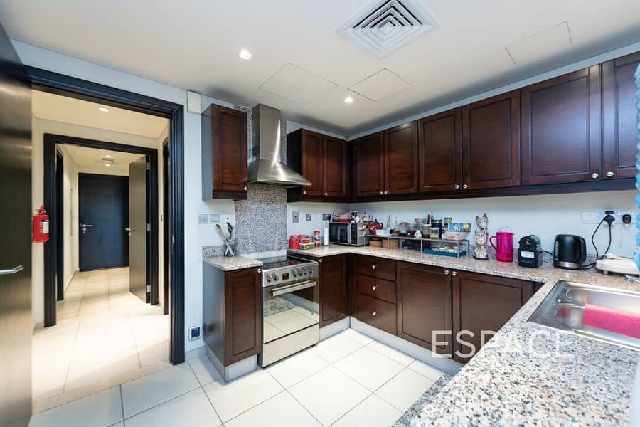 6 New to the market | Rare 2 Bed Townhouse