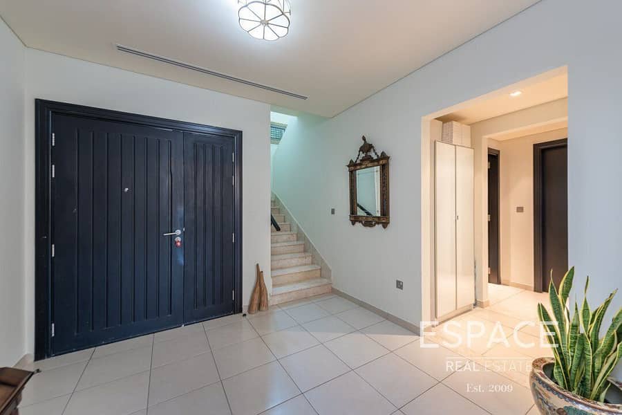 8 New to the market | Rare 2 Bed Townhouse