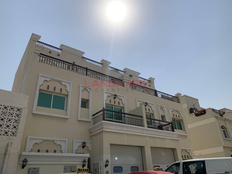 2 Well Maintained 9BR Villa For Rent In Hor Al And
