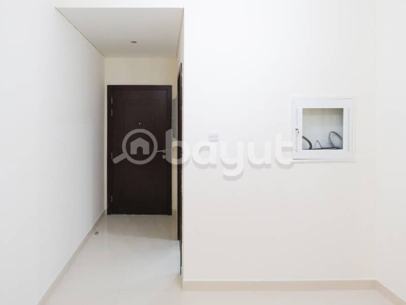 6 1 bedroom flat for rent In Hor al anz Deira
