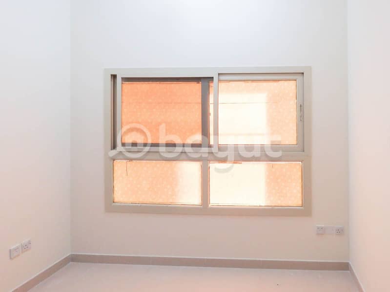 9 1 bedroom flat for rent In Hor al anz Deira