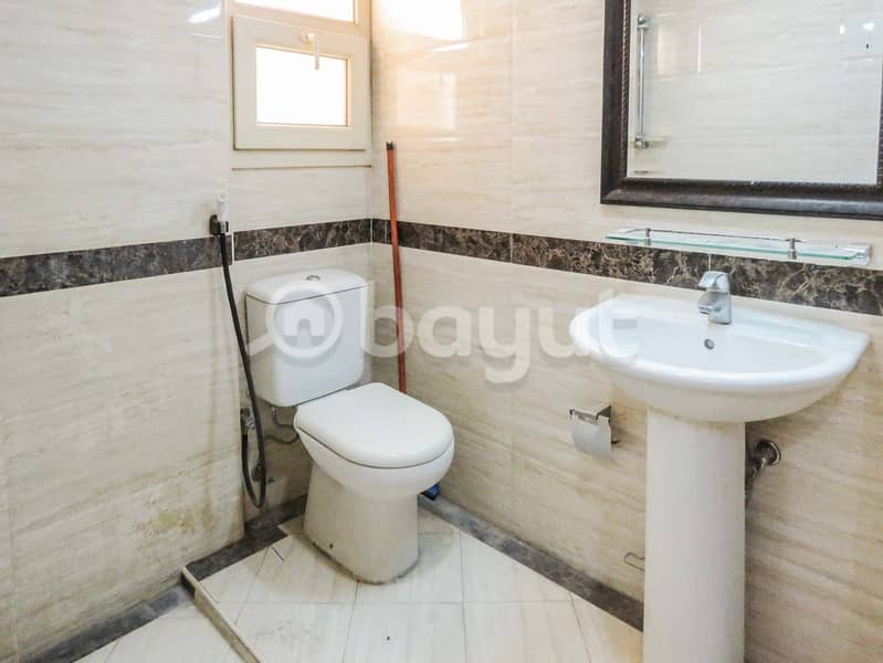 11 1 bedroom flat for rent In Hor al anz Deira