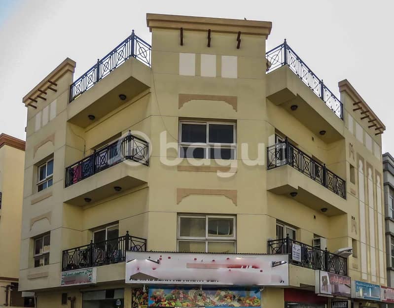 13 1 bedroom flat for rent In Hor al anz Deira