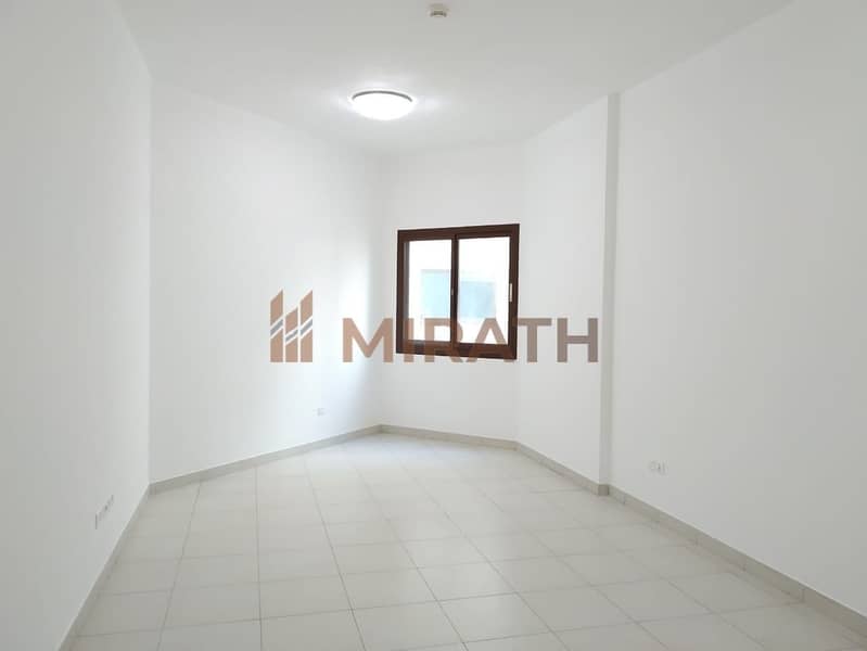 2 1BHK NO COMMISSION | FREE CHILLER | CLOSE TO METRO