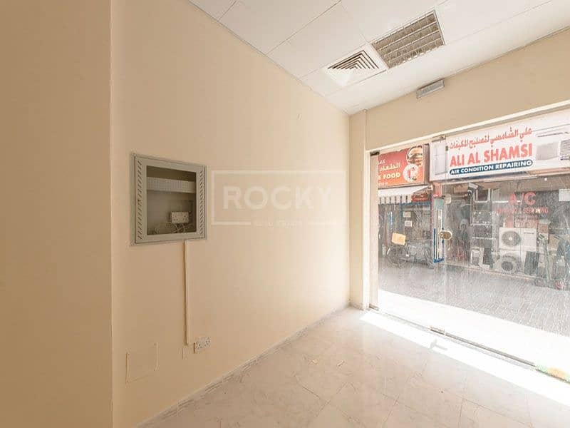 5 Multiple Retail Space in Bur Dubai