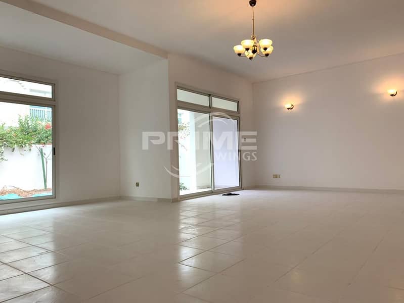 Brand New 3Br Villa in Umm Suqeim