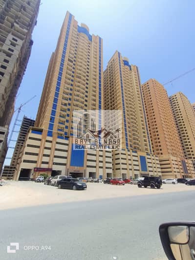 شقة 4 غرف نوم للايجار في مدينة الإمارات‬، عجمان - شقة في بارادايس ليك B5،بارادايس ليك،مدينة الإمارات‬ 4 غرف 45000 درهم - 7675218