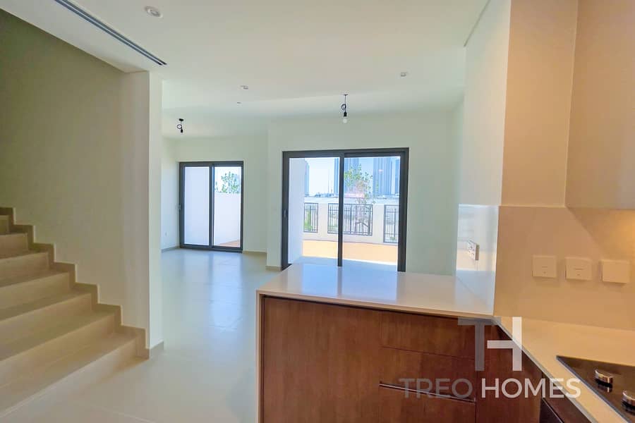 Single Row | Modern styled | Open plan Single Row | Modern styled | Open plan