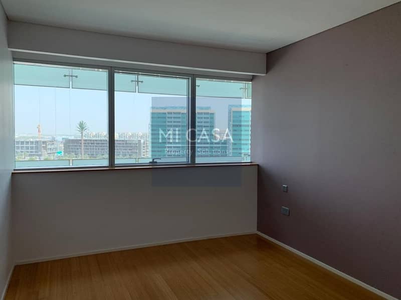 6 Canal View! Breath-taking Spacious Bedrooms with Balcony!