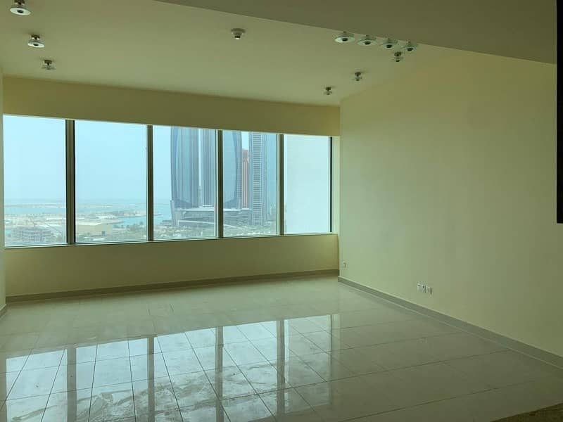 2 No Commission ? Sea View ? Luxurious Apartment